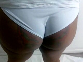 Nut on a bubble butt twerking ass from pov