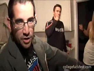 Intense kegger sex with petite teen sucking and doggystyle outdoor