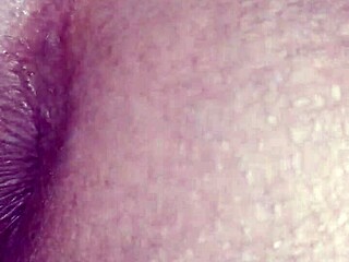 my trans friend invited me to her hot quarantine session