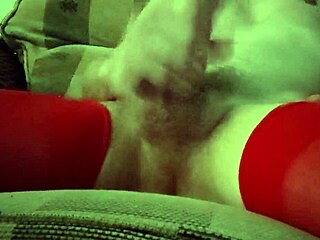 i'm dana devine in red tights feeling sexy