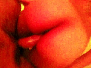 Argentinian sentones twerking moves!