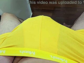 Horny straight guy jerks off solo and leaks online