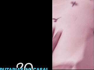 Hey, Vivi Guedez Oficial is making this black Latina teen and MILF couple super horny with assfucking and kissing 😈