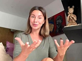 Learn Pussy Licking from Teacher