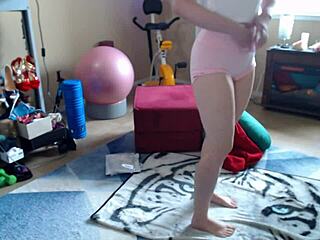 aurora willows excitedly unboxes a fan love gift from admirers