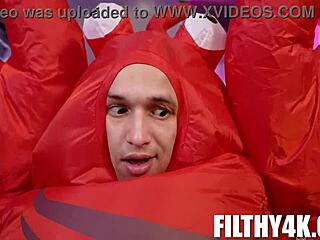 Cosplaying Stepmom in Threesome with Johnny, Naomi, and Skyla!