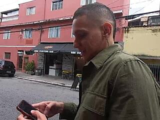 monique bertolini tours motorhome workshop with joão kleber