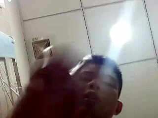 Gay top with huge dick feeling anxious 😅