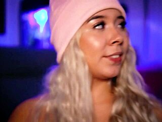 beautiful blonde sucks cock like a nymphomaniac!