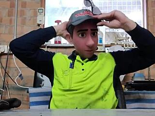 Step Gay Dad Escapes Work into Foot Fantasy Dreams