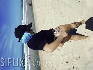 Eu a Minha Amiga Chupamos Gostoso Aquele Pau Duro e Grosso Até Ele Meter no Nosso Cu Cassiflx!