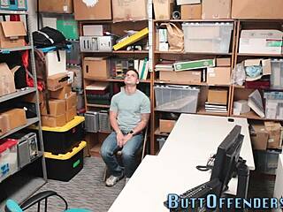 amateur thief caught giving blowjob