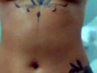 Safada Gozou E Não Sossegou Até Tirar Leite Do Seu Macho