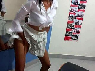 chocolate latina starts amateur porn, touches ass in mirror