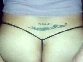 soy una zorrita buscando vergas ricas que cojan rico, deja tu comentario 😏