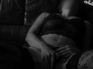 busty milf masturbates with dildo in lingerie!