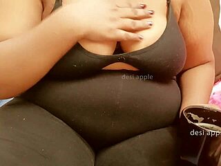 Kolkata Girl's Bold Big Boobs Display