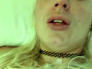 alina's intense squirting in hotel room