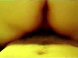 Does the big girl ride the dick bouncing until it fills her fat pussy with cum?