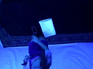 Gigi Breeze Blacklight Massage Top 1