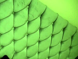 Thick ass pawg stepsister gets massive creampie