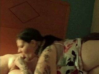 كريستال روز تقارن زب أسود وأبيض في مص جماعي ونيك إنترريشيال بلهيث BBW