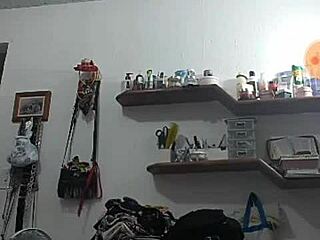 Morena Dancing with Big Ass and Sexy Moves