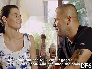 Sex de prima dată intrigant pentru o tânără europeană