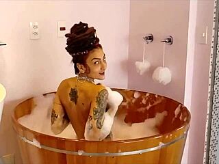 exibi��o no ofur� durante ensaio fotogr�fico tattoo brazilian homemade masturbation amateurs