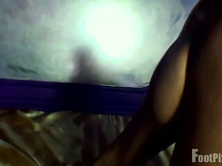 Aubrey Spreads Asshole And Toes On Bed