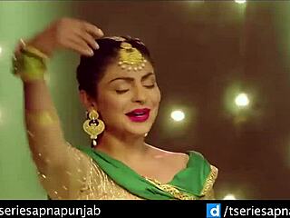 Shanta's big tits and ass in gay sucking and fucking action