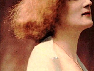 hey, those vintage victorian bisexuals sure had some retro antique vibes with hairy beaver details