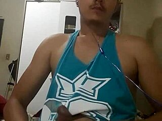 Cumming Heavily After Sensual Fucking With Girlfriend
