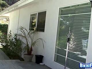 Randy Moore Enjoys Solo Play in Bikini Outdoors, Showing Off Her Tits