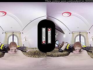 batgirl cosplay slut wants to fuck you silly in vr goggles 😈