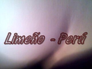 limeño peruvian tetona huanuqueña 02 shows off her curves in direct chat