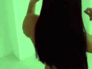 Geile lesbenspiele with cocokiss and mika using tongues to lick small tits and pussies!