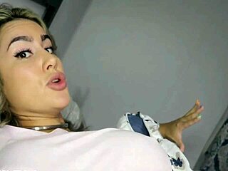 โย ฉันนอนเตียงเดียวกับแม่เลี้ยงเซ็กซี่