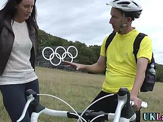 British MILF in stockings gives outdoor blowjob to big cock