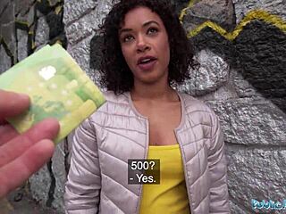 Public agent speelt steen papier schaar dan buigt over voor grote pik blazen en rijden