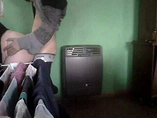 Latina milf fucks in kitchen.