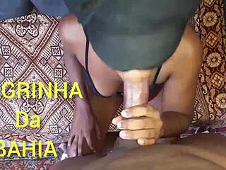 dotado gozando muito com a morena gostosa