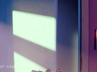 Harptoad Starfire zažíva zvyky Zeme s hlbokým hrdelným cumshotom a doggy v 3D