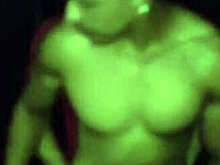 Garanhão Gay Sendo Passivo Pela Primeira Vez Em Grupo Público Brasileiro