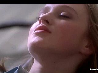 Hey, Eleonora Giogi shines in this softcore appassionata scene