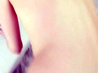 cumming and creaming on big white dick 😩