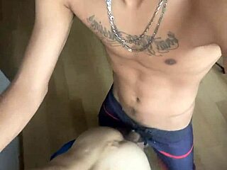 sexo en el sauna gay