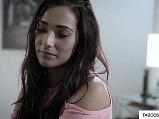 Teen Party Turns Into Group Sex In Public Outdoor Setting And Goes Viral