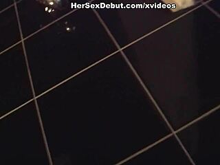 i fuked that tatood brunet teen 18+ in the bathrom, her tite cunt so wet