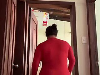 Neighbor In The Bathroom With Cute Milf